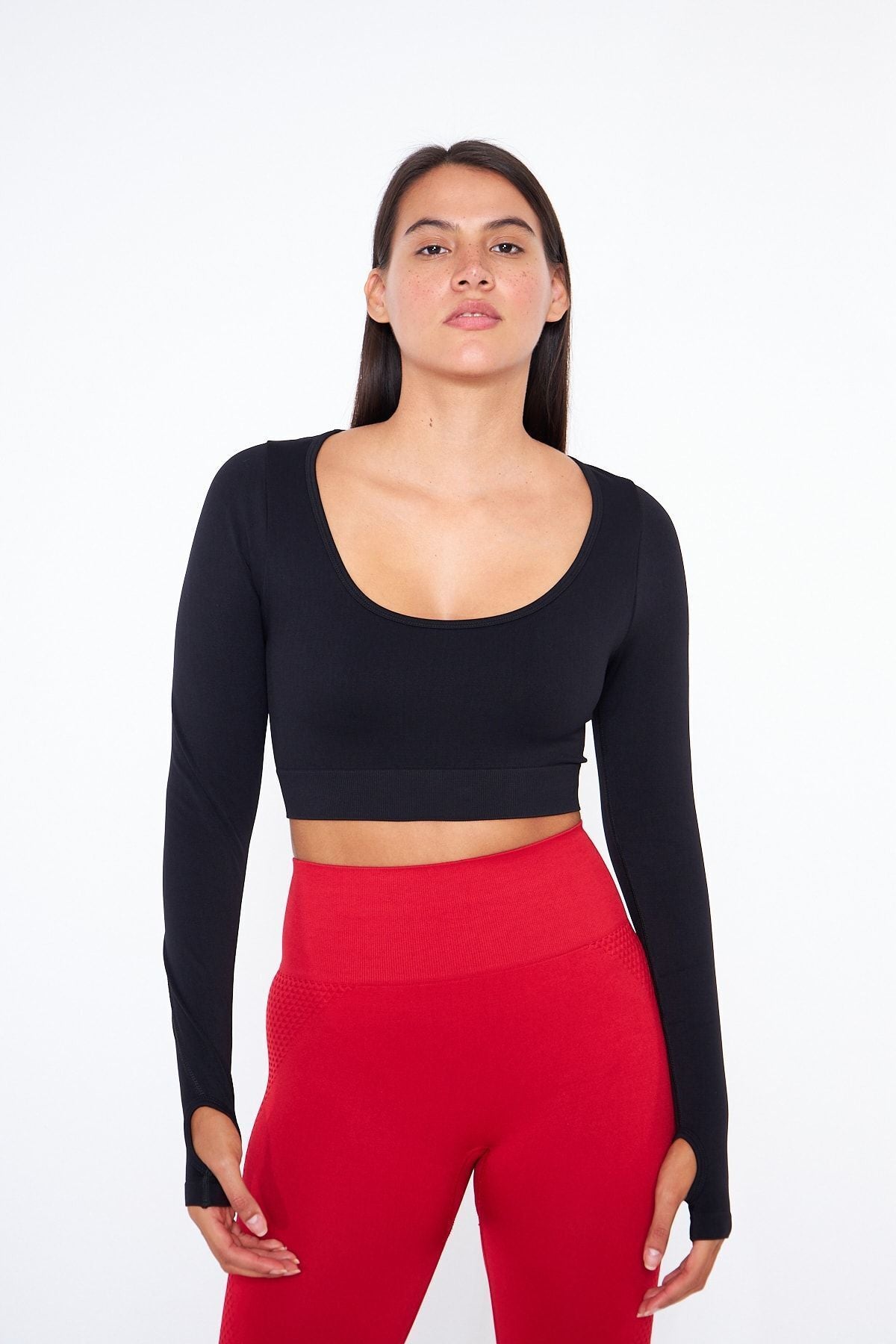 BASKISIZ Siyah Uzun Kollu Parmak Geçime Detaylı Seamless Spor Fitness Yoga Kadın Crop Top-Sporcu Üst