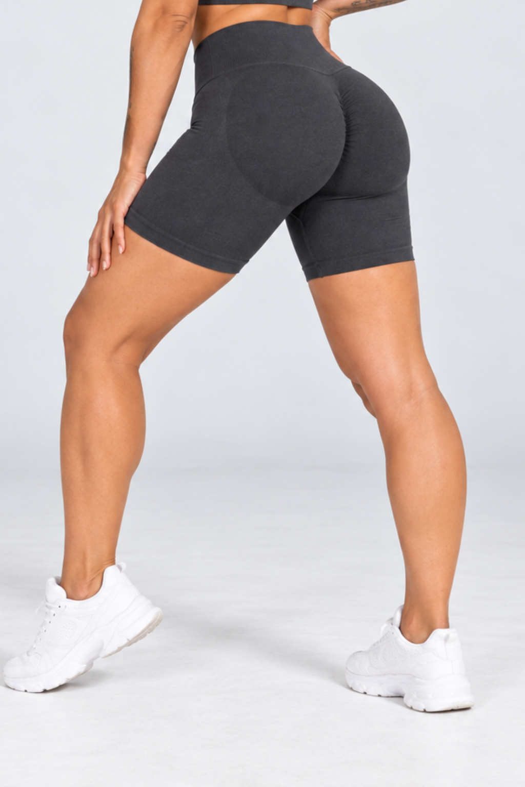 Füme LineContour Büzgülü Biker Şort Yüksek Bel ve Push Up