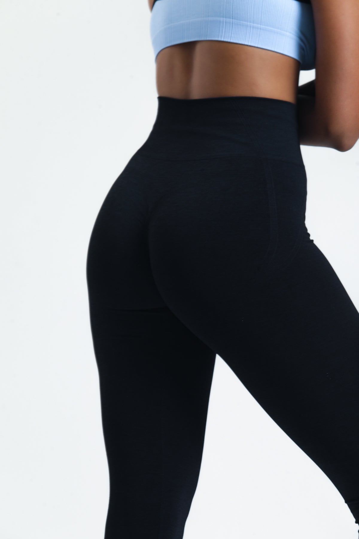 OA Serisi Siyah Kalçası Büzgülü Push Up Kalça Şekillendirici Seamless Scrunch Likralı Spor  Kadın Tayt