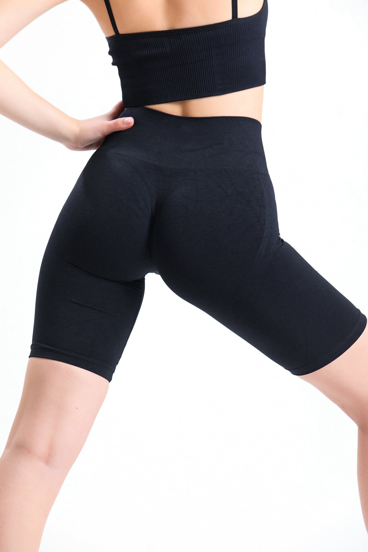 Siyah Biker Boy Büzgülü Toparlayıcı Spor Fitness Yoga Kadın Şort