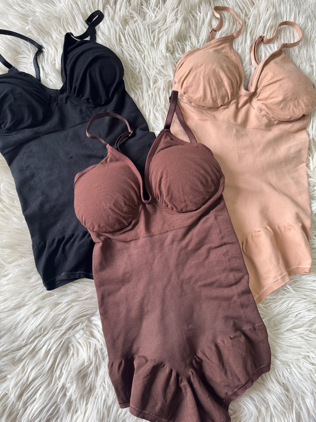 Siyah Tanga Kesim Ayarlanabilir Askılı Korse Body – Bel & Karın Toparlayıcı, İz Yapmaz