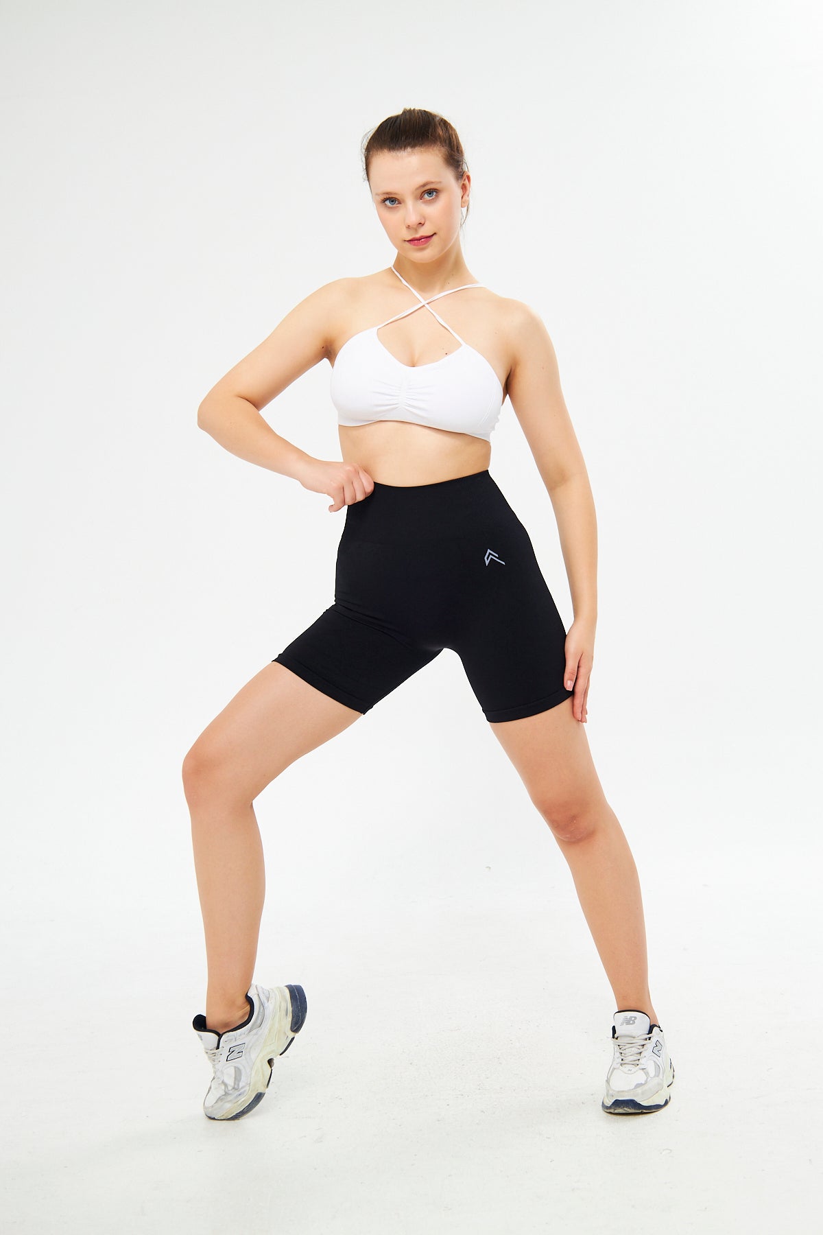 OA- Siyah Biker Boy Push Up Büzgülü Toparlayıcı Spor Fitness Yoga Kadın Şort