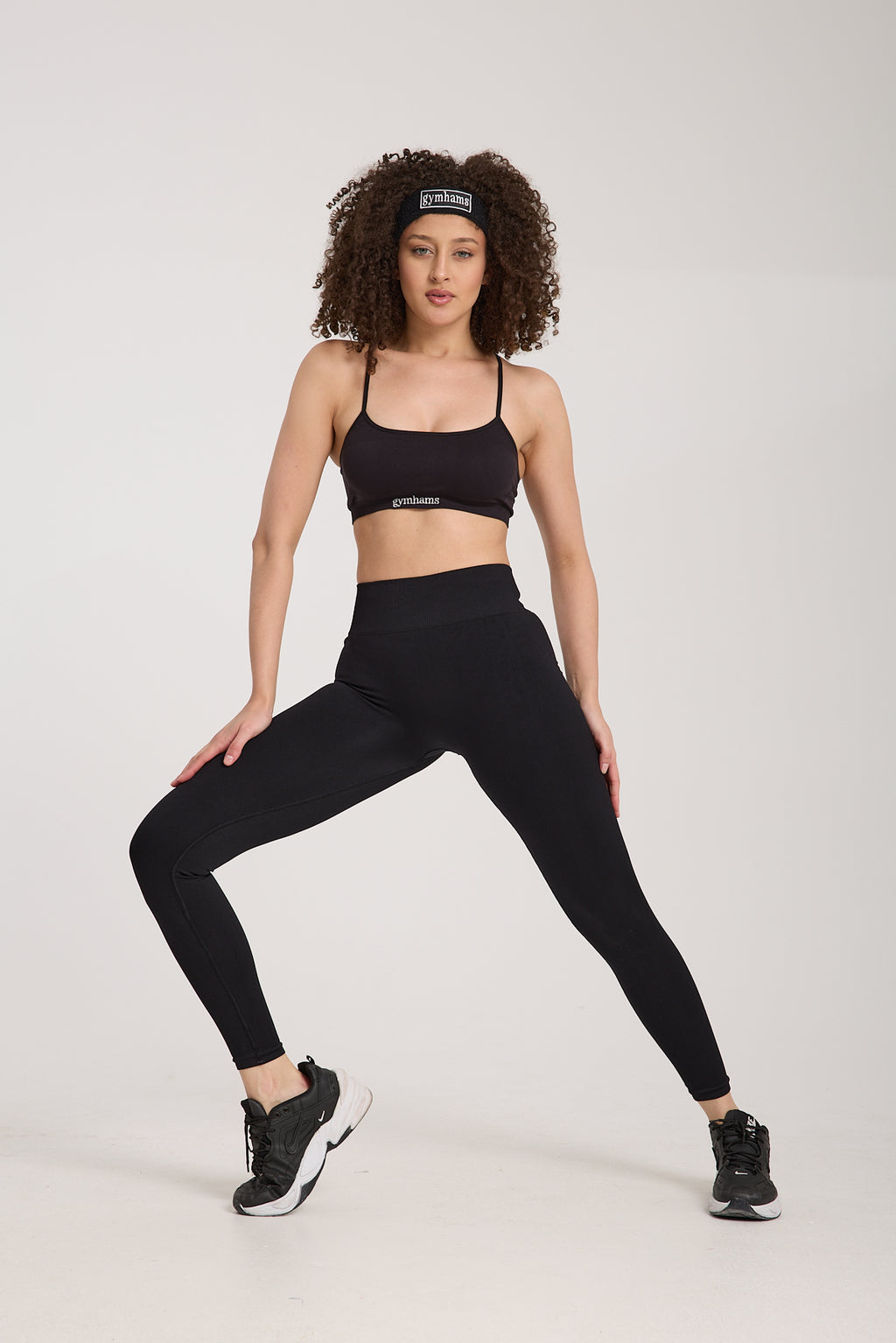 Drop Serisi Siyah Kalçası Büzgülü Kalça Şekillendirici Push Up Kadın Spor Tayt