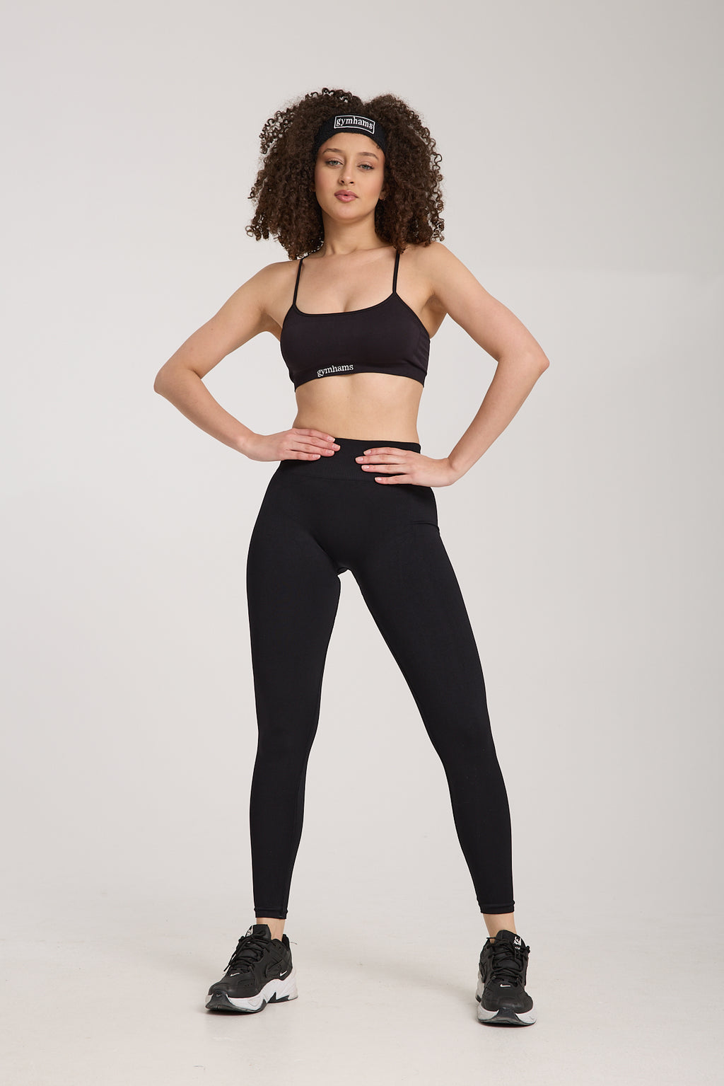 Drop Serisi Siyah Kalçası Büzgülü Kalça Şekillendirici Push Up Kadın Spor Tayt