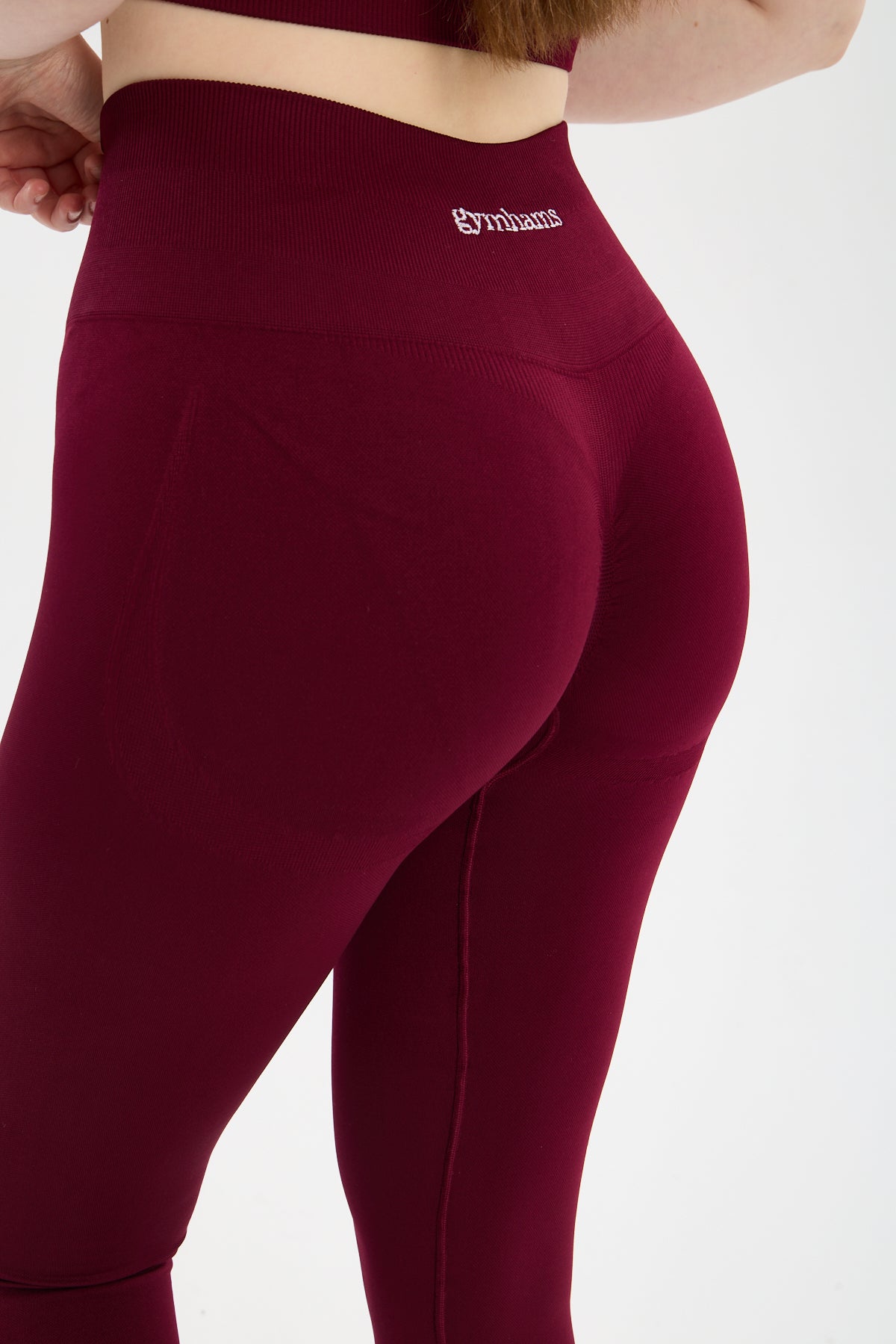 Drop Kadın 3’LÜ Seamless Spor Takım(Halter Yaka Pedli Bra - Büzgülü Push Up Tayt- Mini Şort)