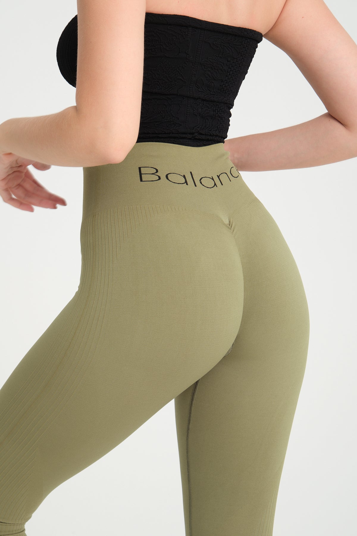 Balance Haki Kalçası Büzgülü Kalça Şekillendirici Push Up Kadın Spor Tayt