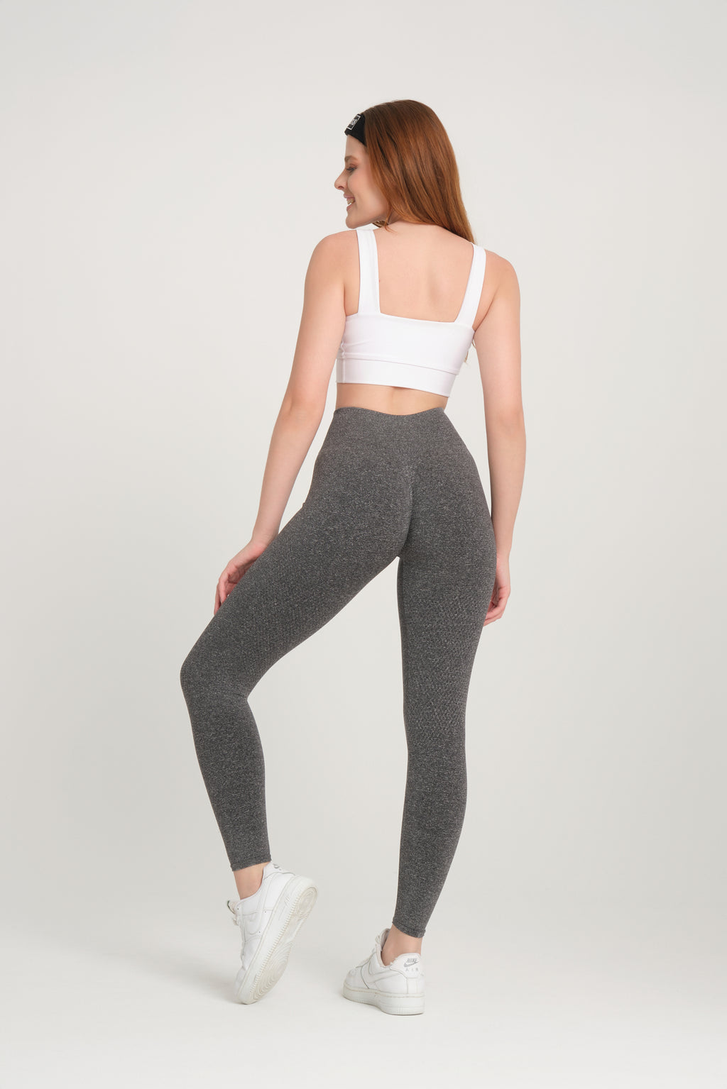 Gri Petek Desenli Kalçası Büzgülü Kalça Şekillendirici Toparlayıcı Push Up Kadın Spor Tayt