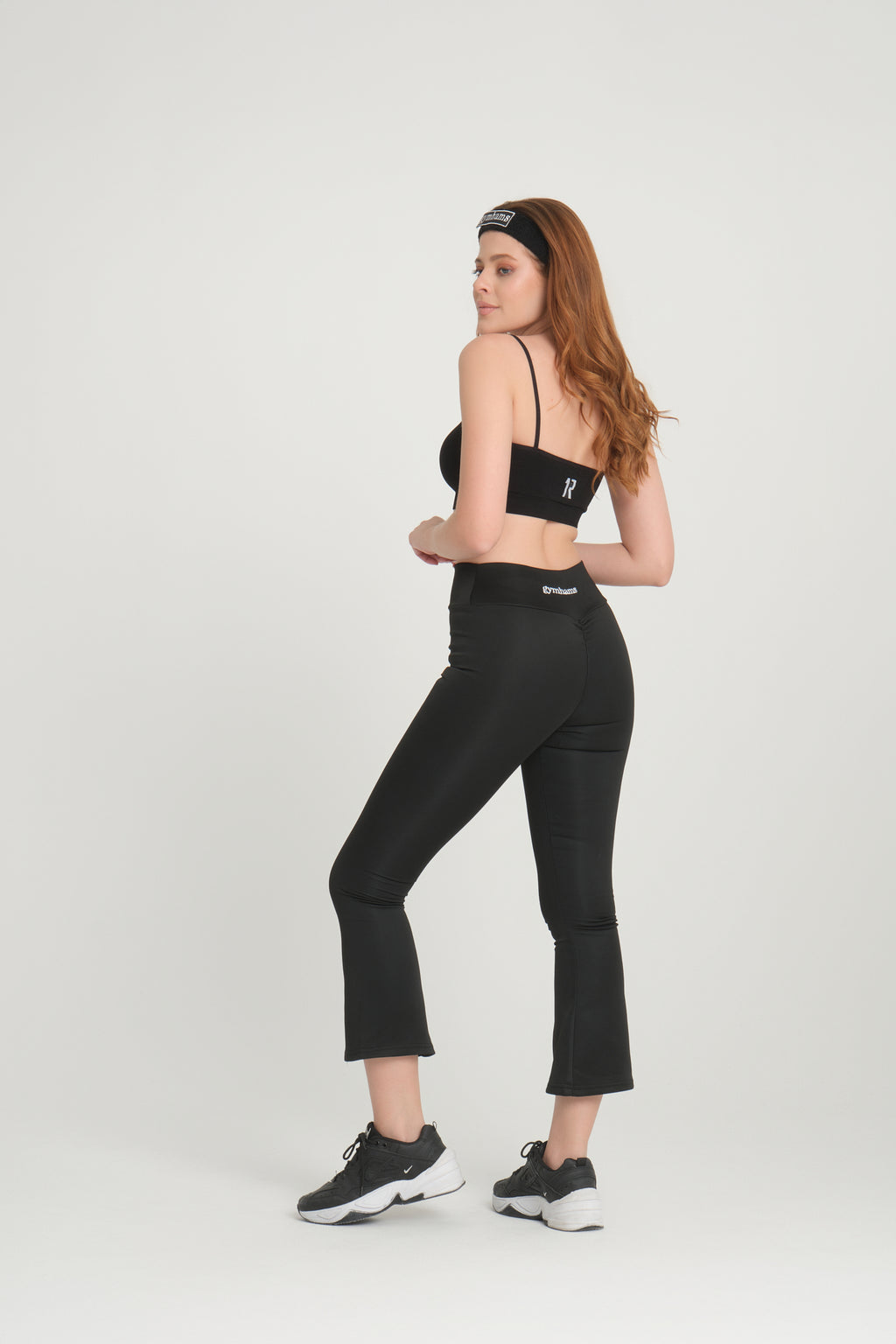 İspanyol Paça Siyah Kalçası Büzgülü Kalça Şekillendirici Toparlayıcı Push Up Kadın Spor Tayt