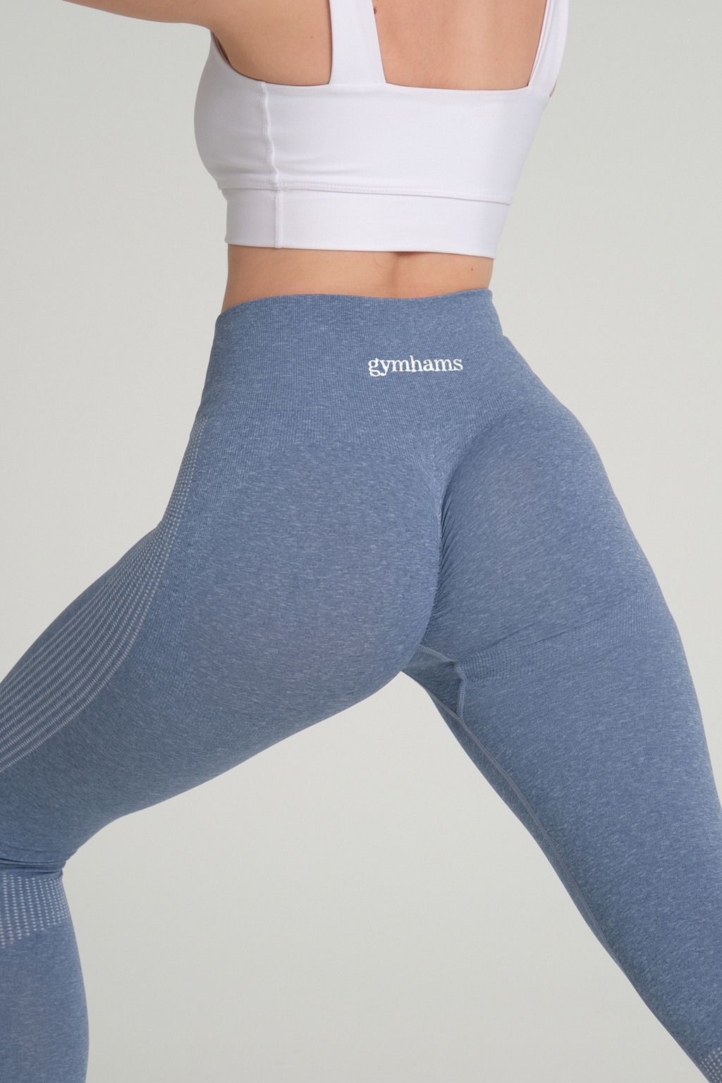 Wind Serisi Buz Mavi Yumuşak İnce Yapılı Büzgülü Push Up Yüksek Bel Kadın Spor Tayt