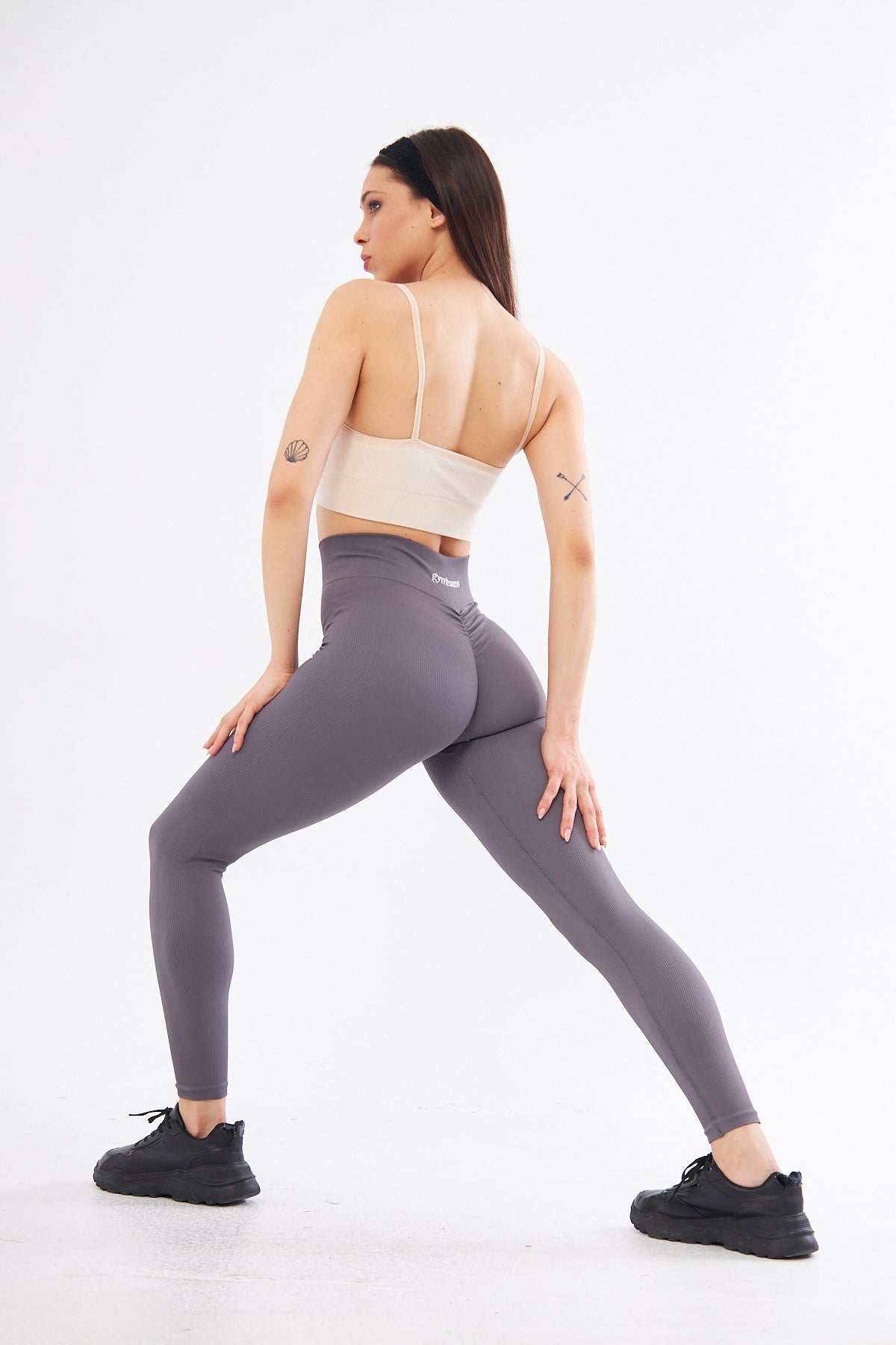 Füme Gri Kalçası Büzgülü Premium Fitilli  Ekstra Push Up Yüksek Bel Esnek Toparlayıcı Kadın Spor Tayt